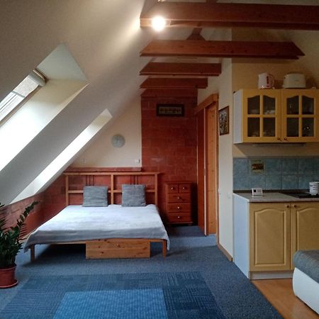 Negy Evszak Apartmanhaz Залакарош Экстерьер фото